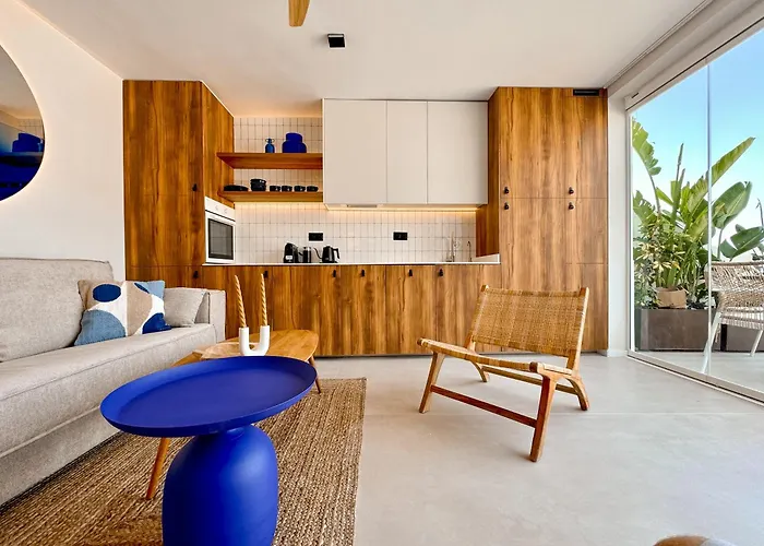 Zama Bella Vista Acantilado de los Gigantes